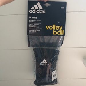 Adidas Knee Pads